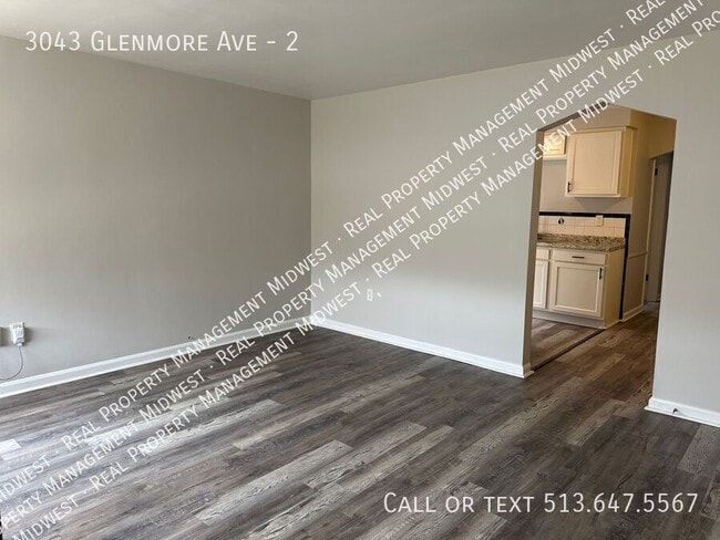 3043 Glenmore Ave in Cincinnati, OH - Building Photo - Building Photo