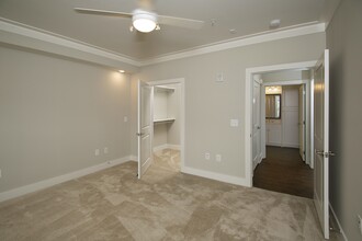 Greystone Pointe Auburn in Auburn, AL - Building Photo - Building Photo