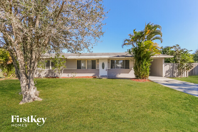 361 NE Orchard St in Port St. Lucie, FL - Building Photo - Building Photo