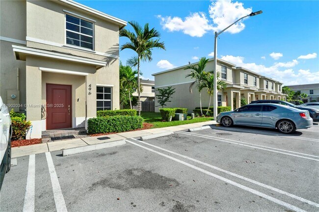 496 NE 4th Terrace in Florida City, FL - Building Photo - Building Photo