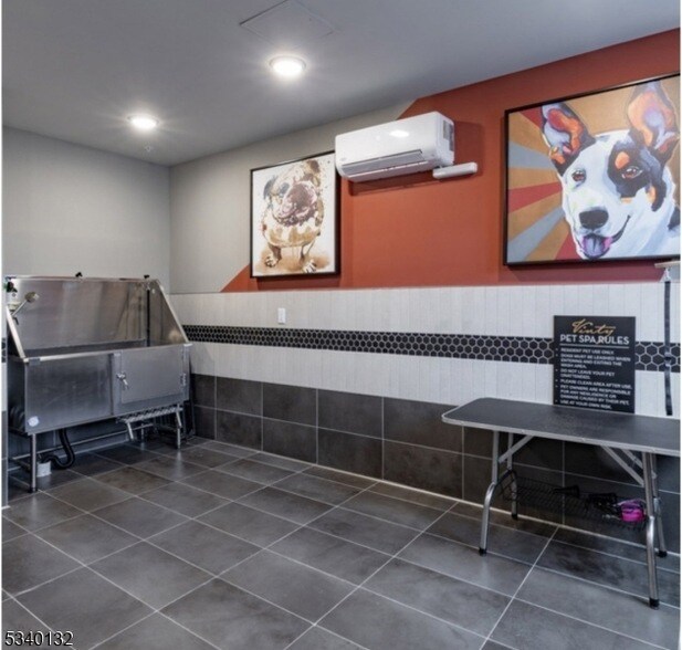 100 Union St, Unit 429 in Elizabeth, NJ - Building Photo - Building Photo