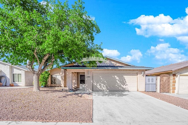 6608 Silverstream Ave in Las Vegas, NV - Building Photo - Building Photo