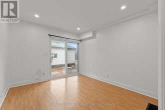 15 McCormick St in Welland, ON - Building Photo - Building Photo