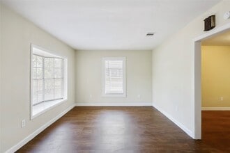 9418 Bertwood St in Houston, TX - Building Photo - Building Photo