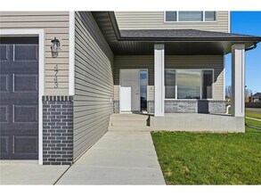 4743 32nd St S in Fargo, ND - Building Photo - Building Photo