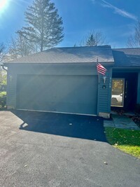 8168 Verbeck Dr in Manlius, NY - Building Photo - Building Photo