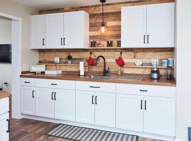 42 Whipple St, Unit 3