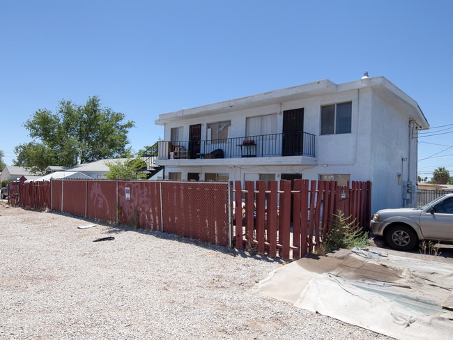 210 S 10th St in Las Vegas, NV - Building Photo - Building Photo