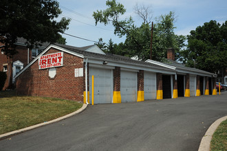 Townley Garden Apartments in Union, NJ - Building Photo - Building Photo