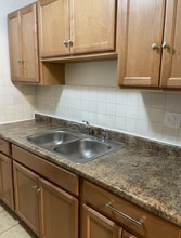 543 Brookside Dr in Westmont, IL - Foto de edificio - Building Photo