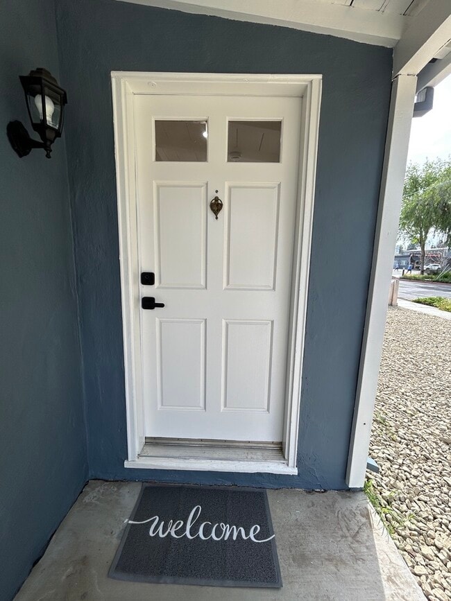 820 Jackson St in Mountain View, CA - Foto de edificio - Building Photo