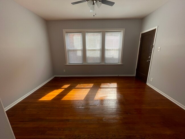 7912 S Bishop St, Unit 2F in Chicago, IL - Building Photo - Building Photo