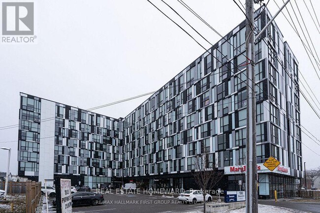 property at 1900 Simcoe St N