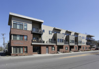 Audubon Crossing Apartments in Minneapolis, MN - Building Photo - Building Photo