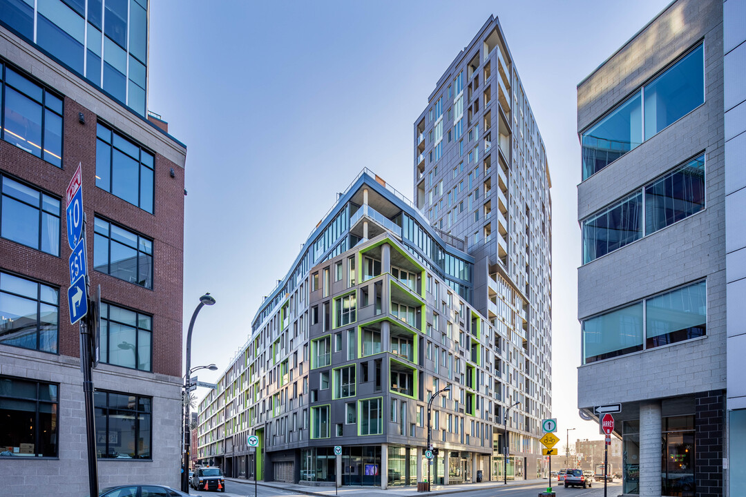 780 Wellington Rue in Montréal, QC - Building Photo