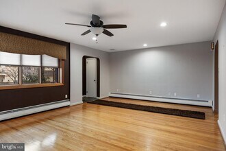 55 E Evesham Rd in Runnemede, NJ - Building Photo - Building Photo