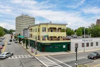 507 Pleasant St in Worcester, MA - Building Photo - Primary Photo