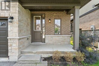 68 Dodman Cres in Hamilton, ON - Building Photo - Building Photo