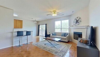 7605 Hollow Point Dr in Fort Worth, TX - Building Photo - Building Photo