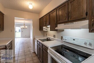 901 Olmstead Dr, Unit 351 in Hinesville, GA - Building Photo - Building Photo