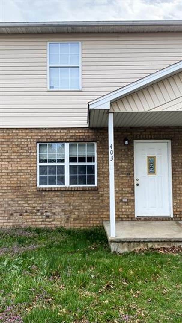 property at 403 Country Villa Ln