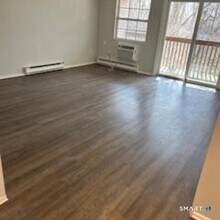 45 Heather Ridge in Shelton, CT - Building Photo - Building Photo