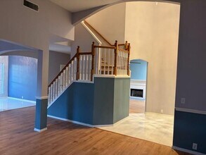 4704 Bear Run Dr in Plano, TX - Foto de edificio - Building Photo