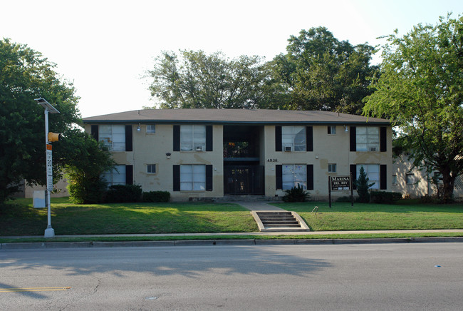 Marina Del Rey Apartments in Dallas, TX - Building Photo - Building Photo