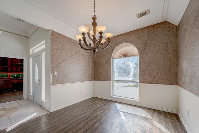 property at 16002 Castletown Park Ct