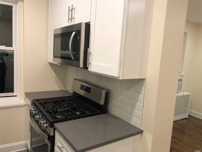 16 New St-Unit -3-D in Hewlett, NY - Building Photo - Building Photo