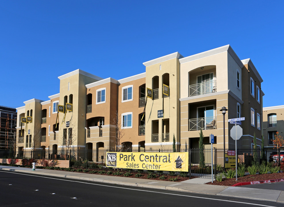 Park Central in San Ramon, CA - Building Photo