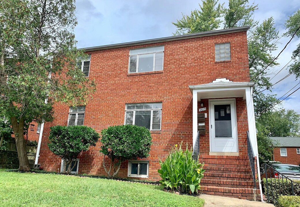 2615 13th Rd S, Unit B in Arlington, VA - Foto de edificio