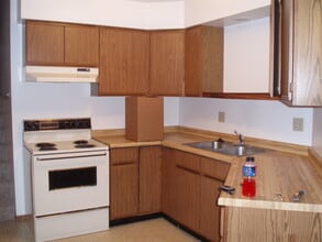 801 Rachel Pl in Onalaska, WI - Foto de edificio - Building Photo