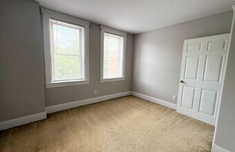 3251 Bishop St in Cincinnati, OH - Building Photo - Building Photo