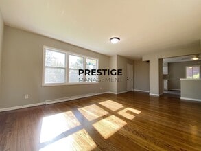 4360 Monroe St in Gary, IN - Building Photo - Building Photo