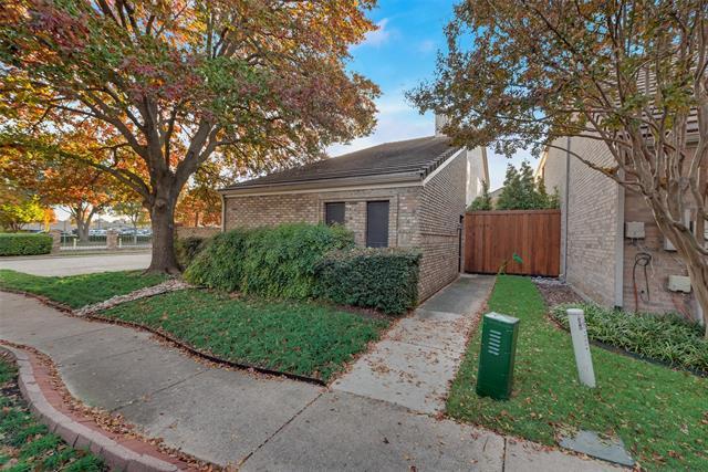 17006 Vinland Dr in Addison, TX - Building Photo