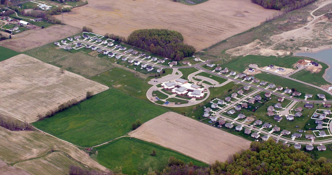 Paris Ridge Estates in Caledonia, MI - Building Photo