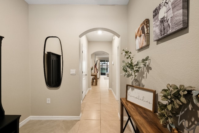 13664 NW 9th Rd in Newberry, FL - Building Photo - Building Photo