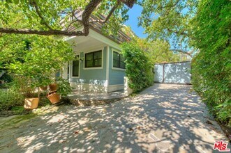 3008 3rd St in Santa Monica, CA - Building Photo - Building Photo