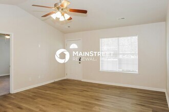 152 Fox Chase Trail in Toney, AL - Building Photo - Building Photo