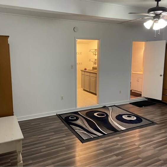 property at 303 Gornto Lake Rd
