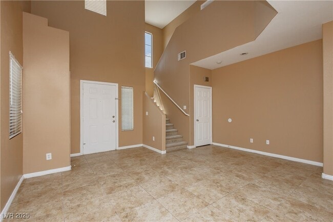 property at 5768 Alysheba Ct
