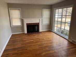 Broad Ripple/Glendale Amazing Home in Indianapolis, IN - Building Photo - Building Photo