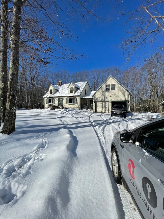10 Westwoods Rd in Kennebunk, ME - Building Photo - Building Photo