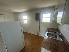 218 Segur Ave in Toledo, OH - Building Photo - Building Photo