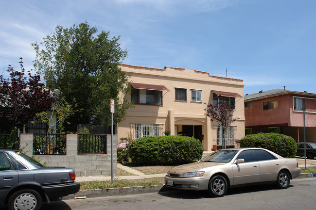 1038 N Kingsley Dr in Los Angeles, CA - Building Photo - Building Photo