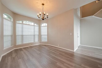 30210 Castle Forest Dr in Spring, TX - Building Photo - Building Photo