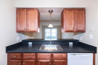 Meadow Creek Apartments in Richmond, VA - Building Photo - Building Photo