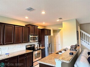 5115 Gramercy Square Dr in Delray Beach, FL - Building Photo - Building Photo