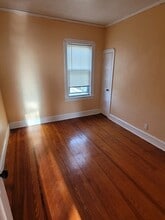 303 Cambridge St in Fall River, MA - Building Photo - Building Photo